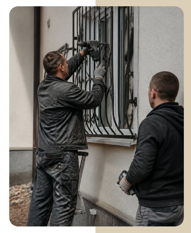 Установка наружных решеток в Ревде от 5184 р. | Дверной
